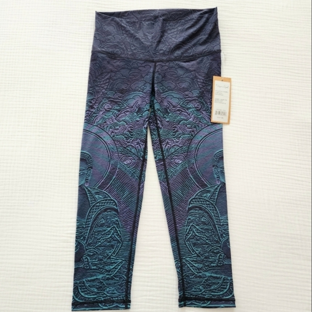 Niyama Sol Buddha Pattern Beachcomber Leggings NWT